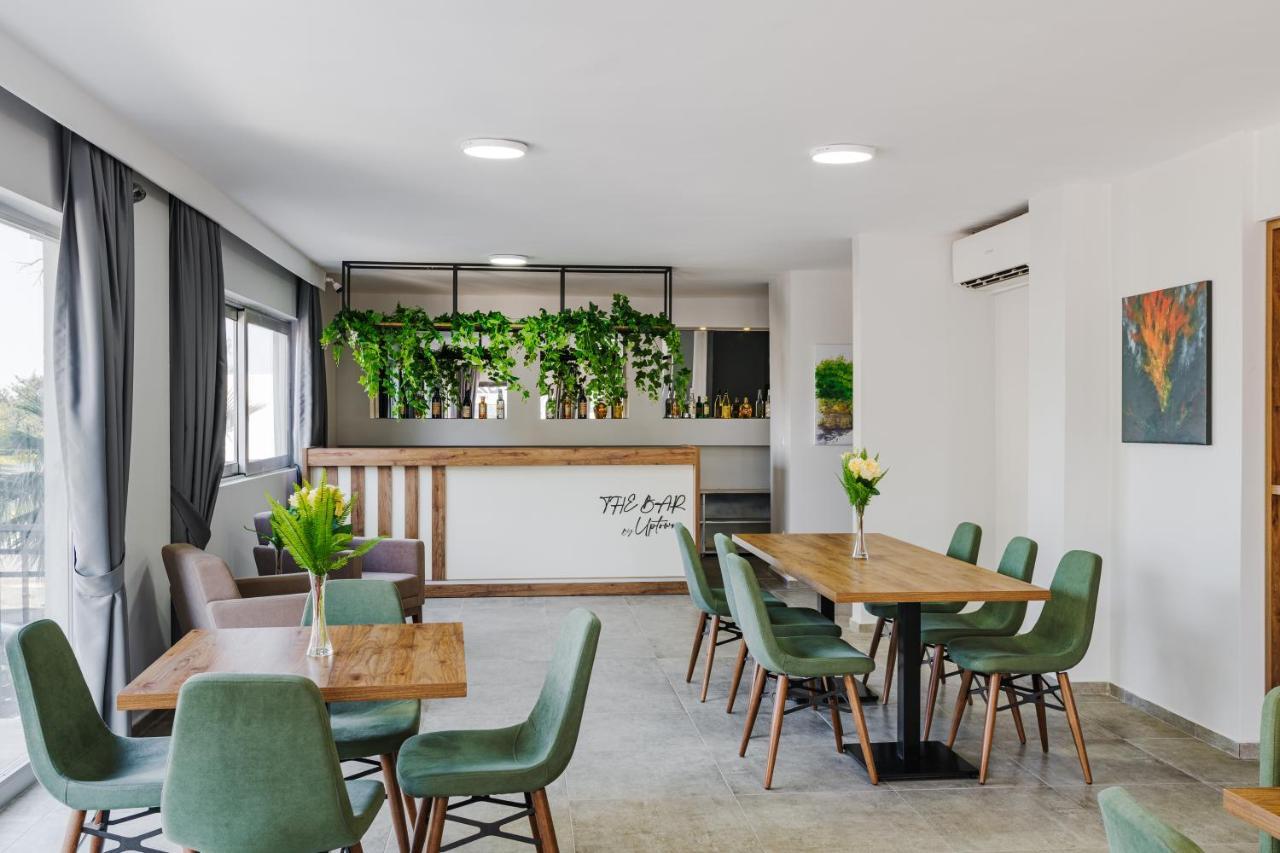 Uptown Bueyuek Anadolu Girne Hotel Екстер'єр фото