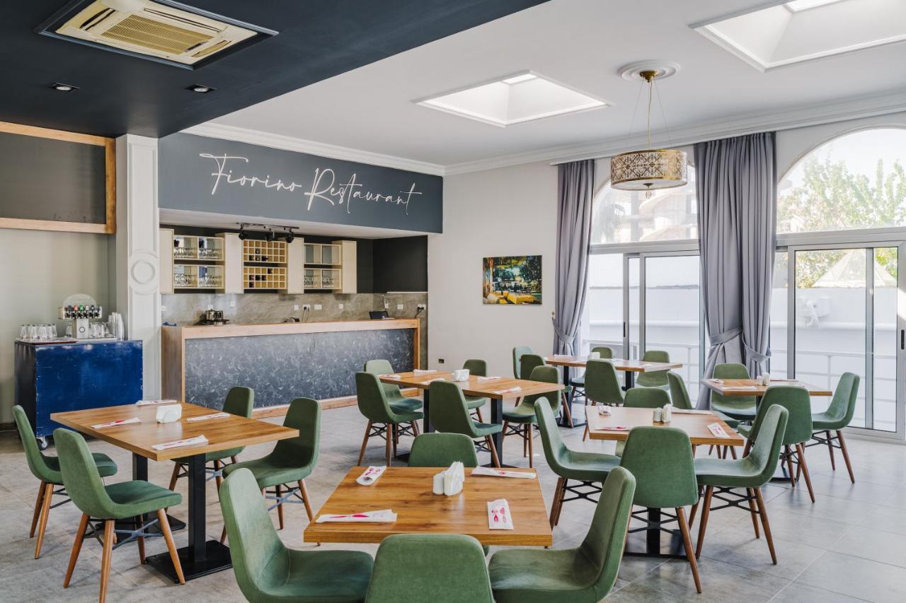 Uptown Bueyuek Anadolu Girne Hotel Екстер'єр фото