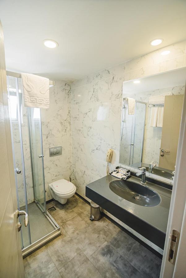Uptown Bueyuek Anadolu Girne Hotel Екстер'єр фото
