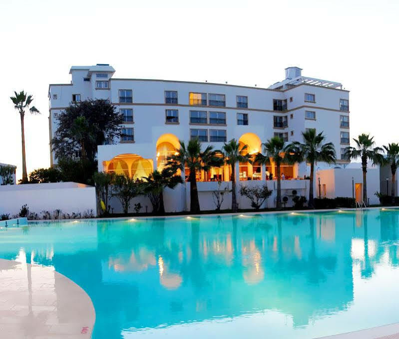 Uptown Bueyuek Anadolu Girne Hotel Екстер'єр фото
