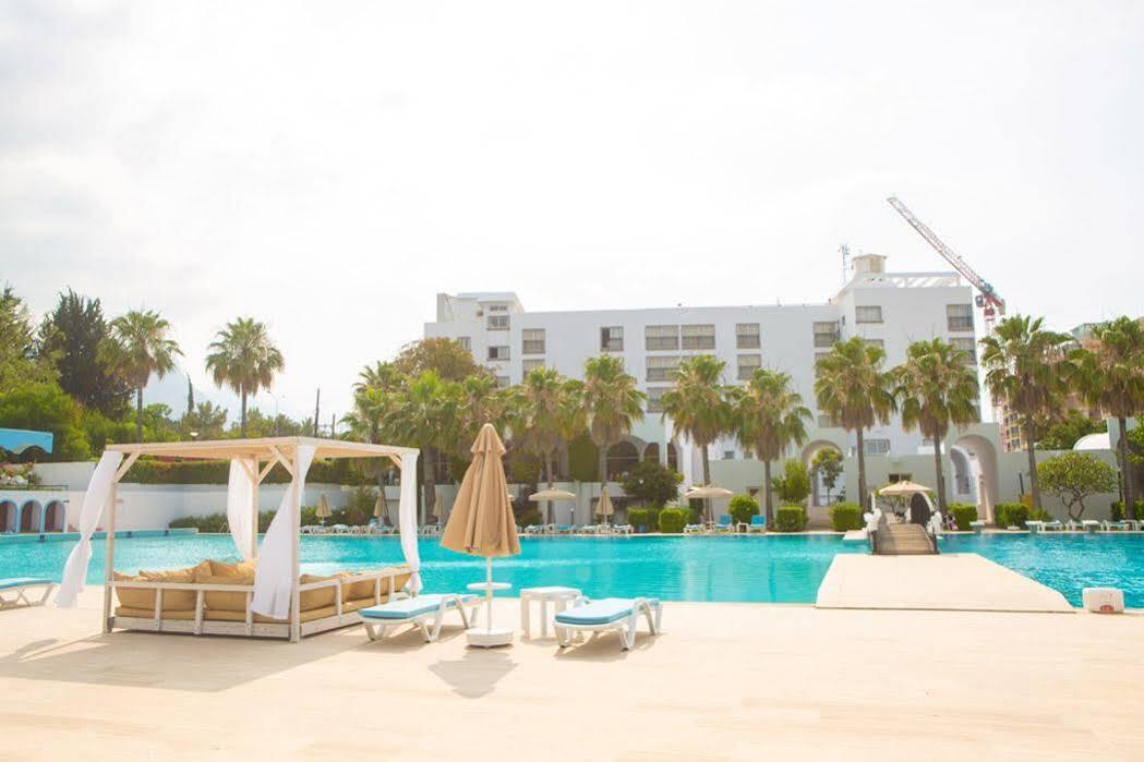 Uptown Bueyuek Anadolu Girne Hotel Екстер'єр фото